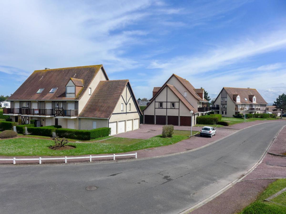 Apartment La Cote Fleurie-3 By Interhome Merville-Franceville-Plage Kültér fotó